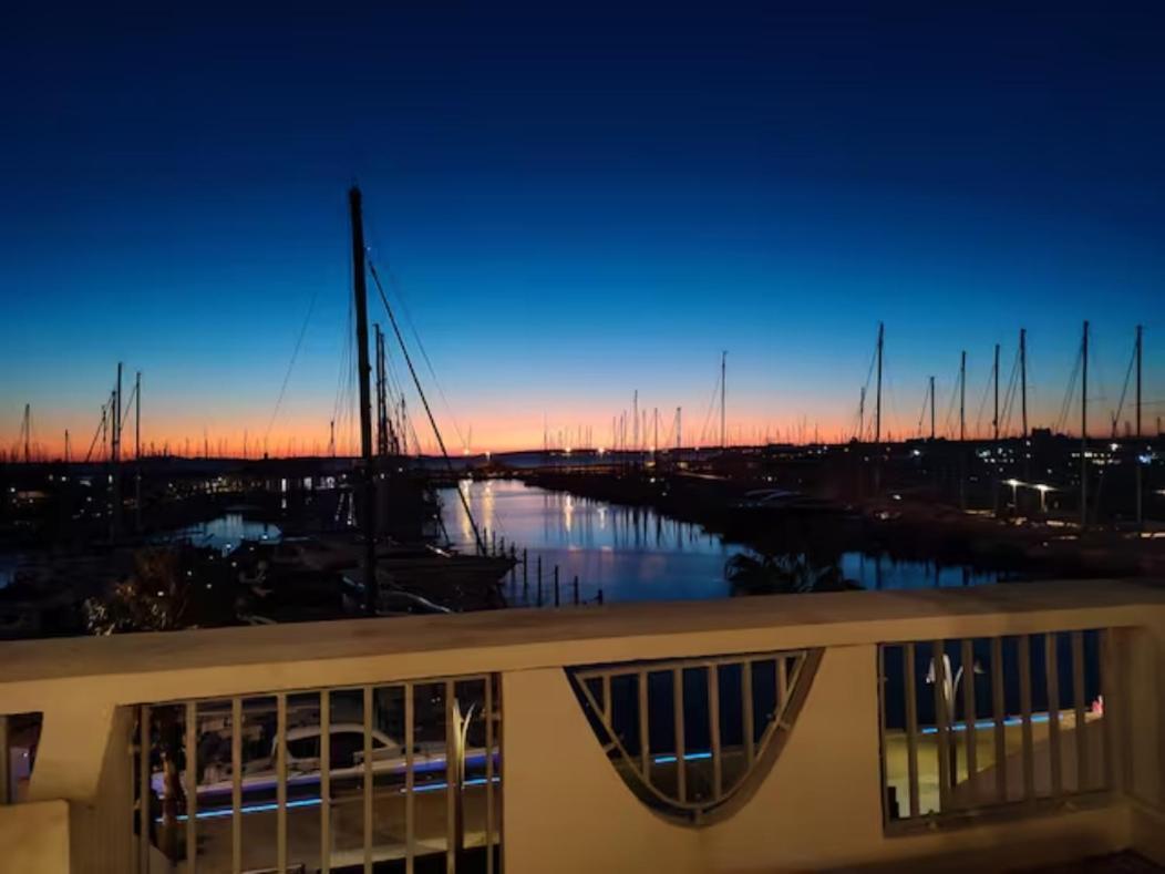 Classe 3 Etoiles - Magnifique Vue Sur Le Port - Wifi Et Clim 拉格朗德默特 外观 照片