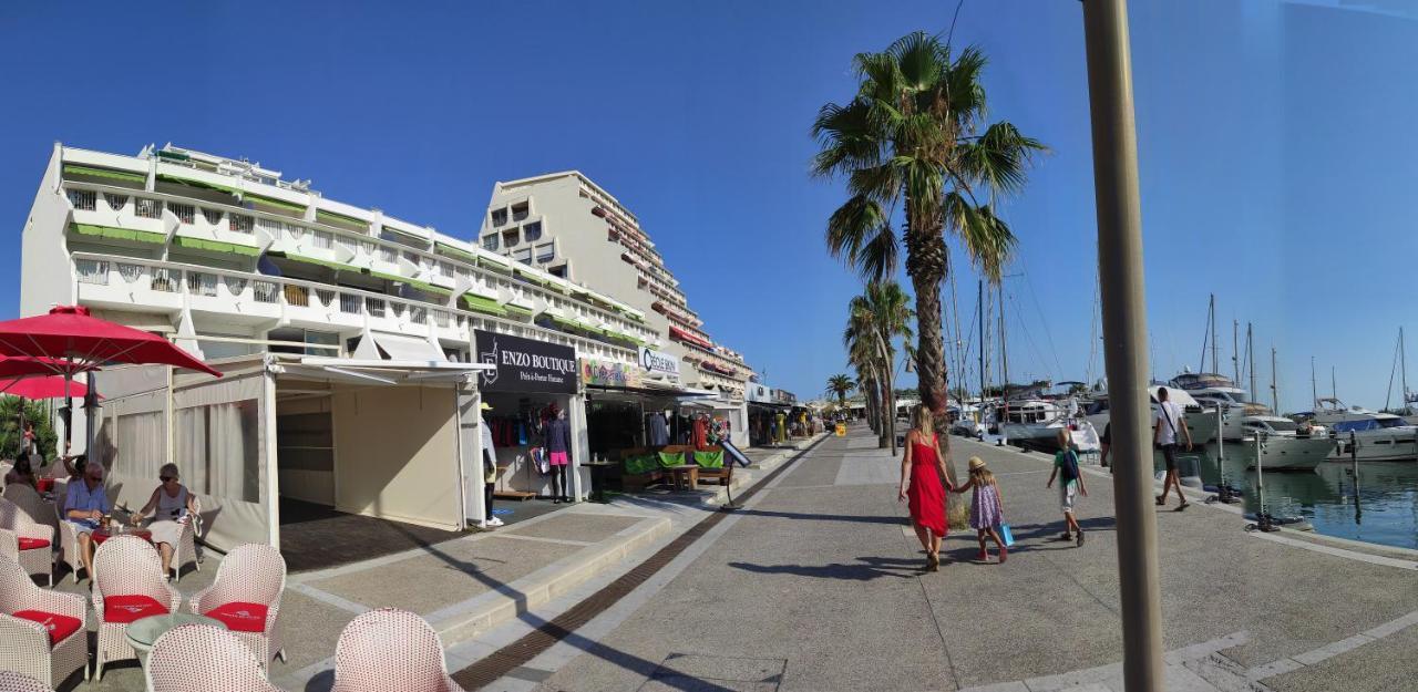 Classe 3 Etoiles - Magnifique Vue Sur Le Port - Wifi Et Clim 拉格朗德默特 外观 照片